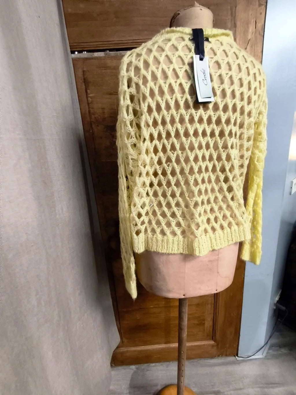Maglia traforata, misto mohair, giallo chiaro
