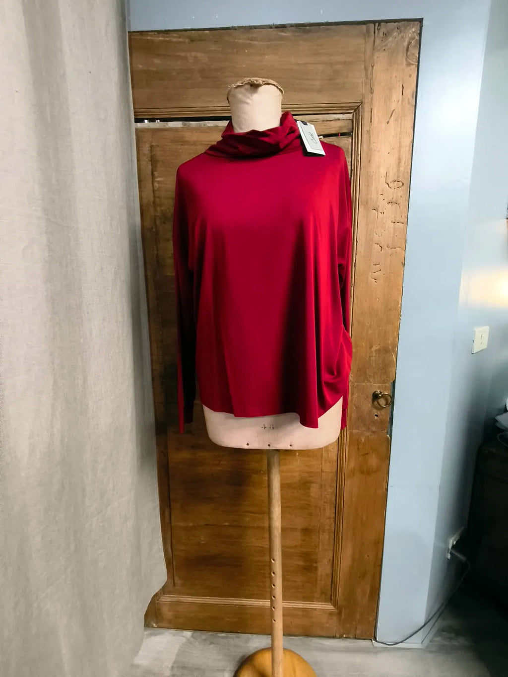 MAGLIA SOTTOGIACCA, ROSSO, IN VISCOSA, COLLO AD ANELLO